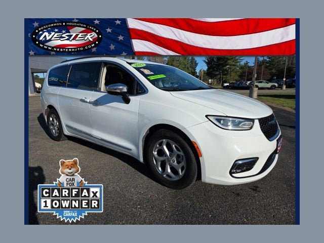 2023 Chrysler Pacifica Limited in White — front three-quarter view